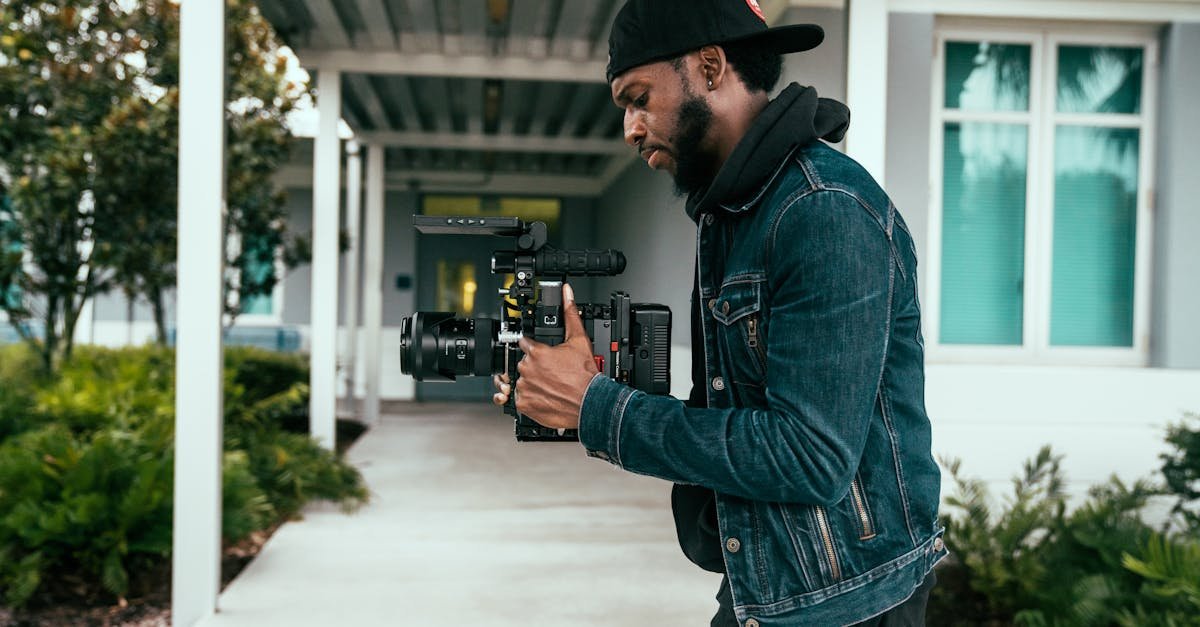 Content creator filming a video to optimise for YouTube SEO
